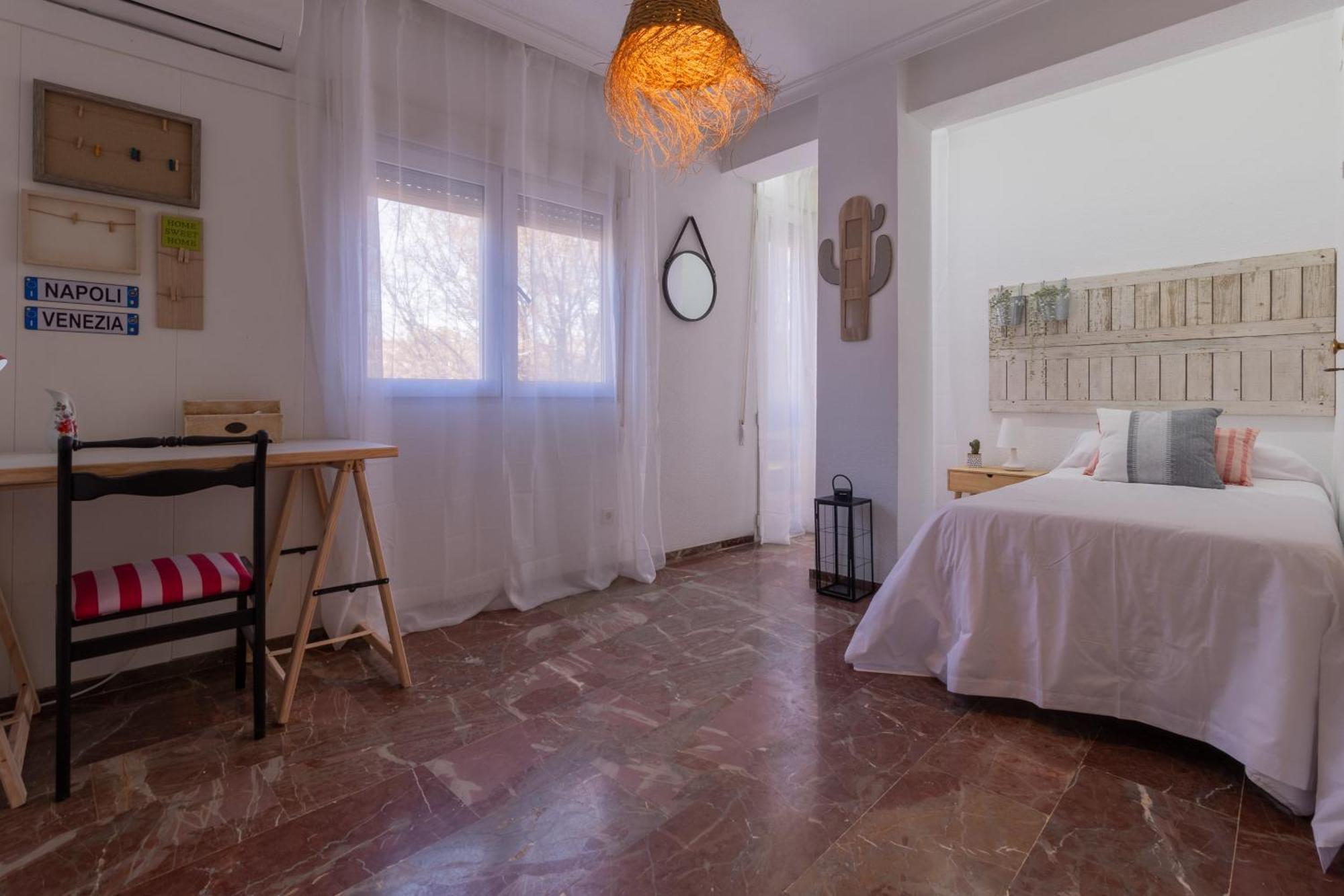 Apartamento Aloha Ohana กอร์โดบา ภายนอก รูปภาพ